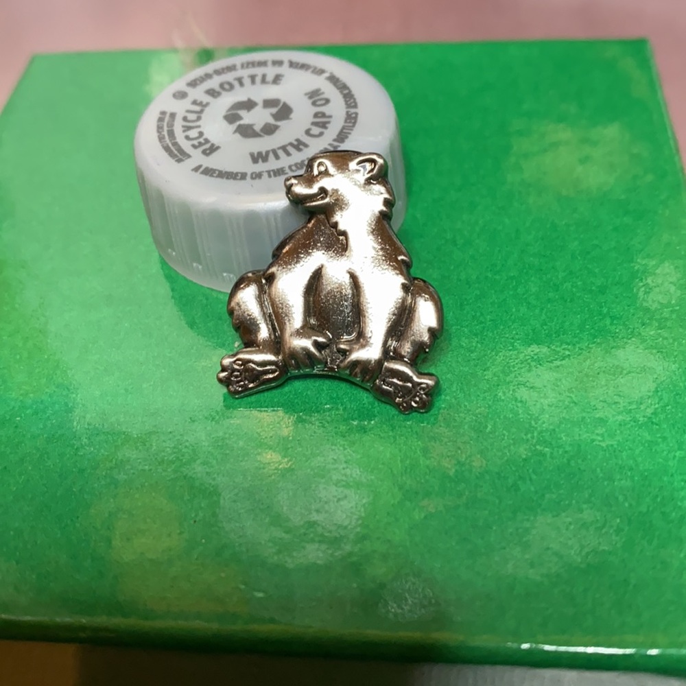 Bear ๐ป Pin - Picture 2 of 4